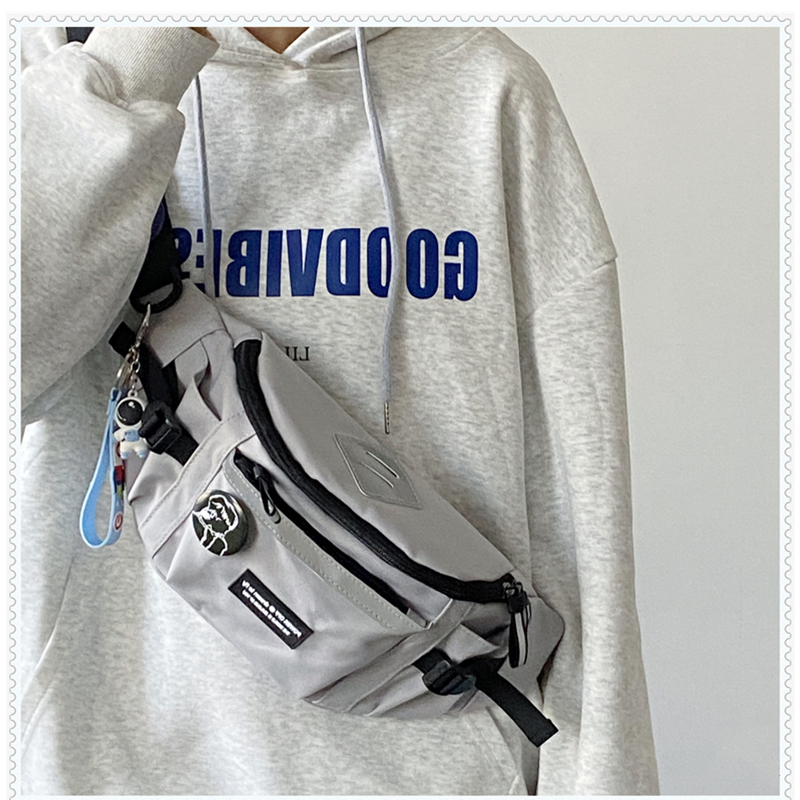 [Gray] + Astronaut hung up
